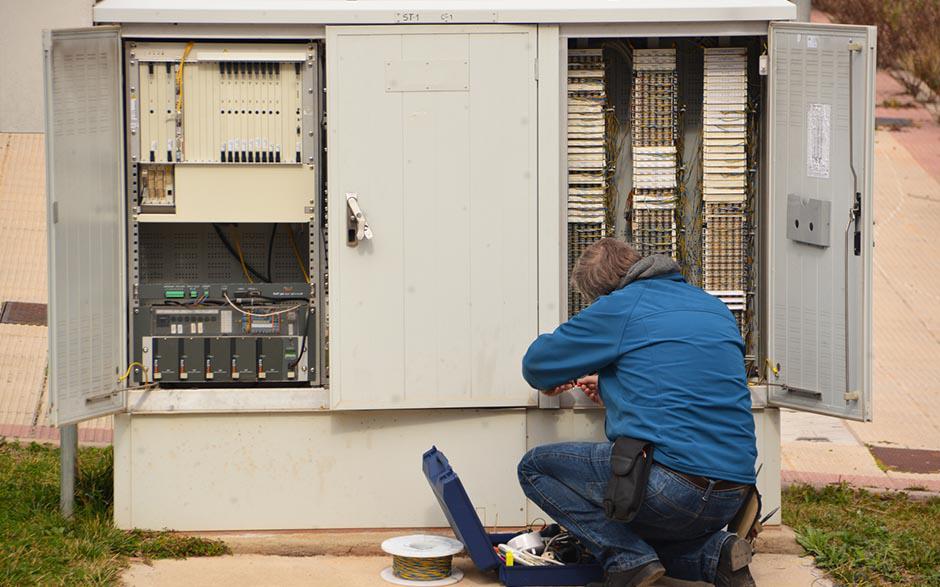 dépannage électricien Louvres